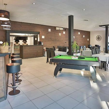 Hotel Restaurant Gite Les Lavandins Saint-Christol  外观 照片