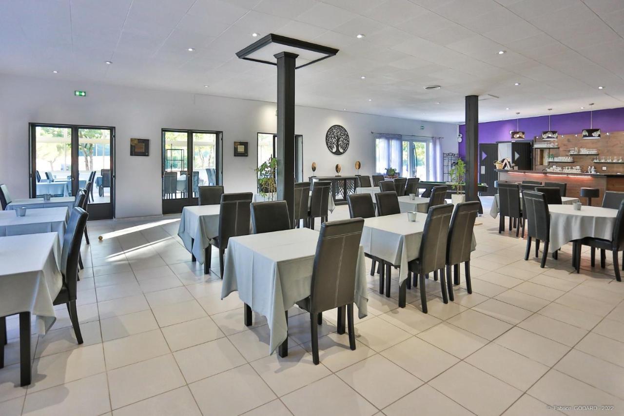 Hotel Restaurant Gite Les Lavandins Saint-Christol  外观 照片
